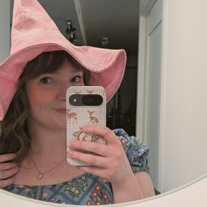 Meet your Posher, Molly